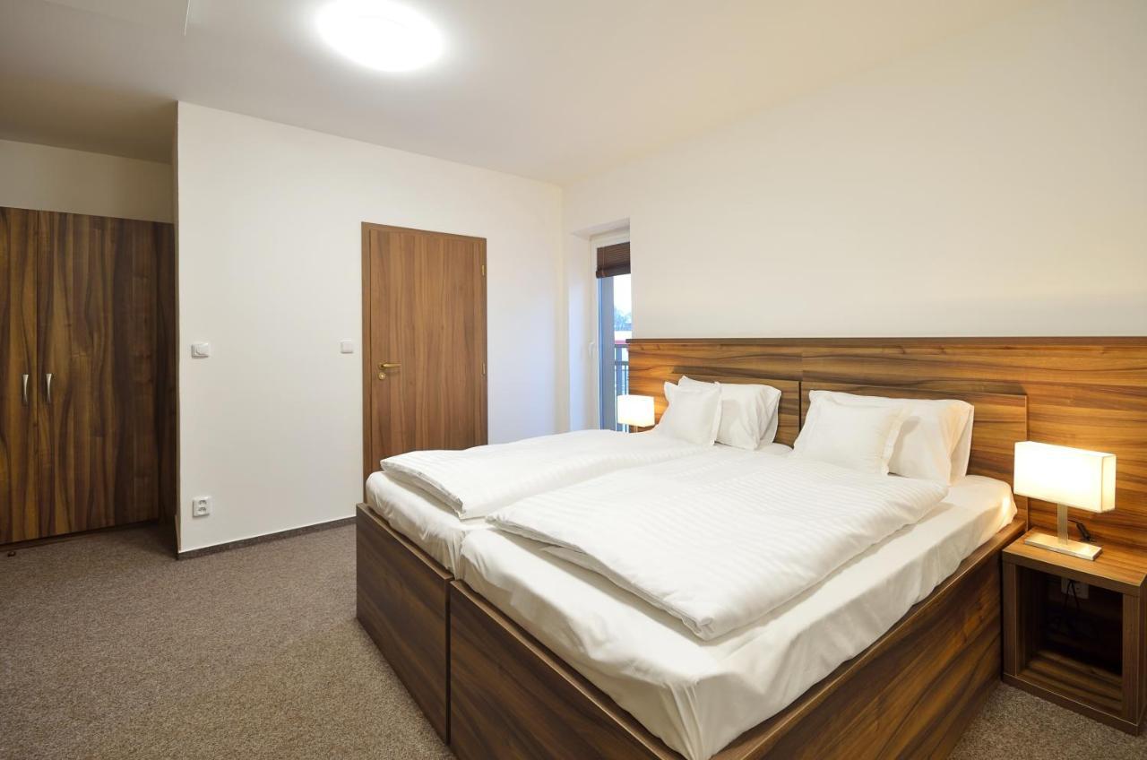 Penzion Kuzelna Hotel Trutnov Ngoại thất bức ảnh