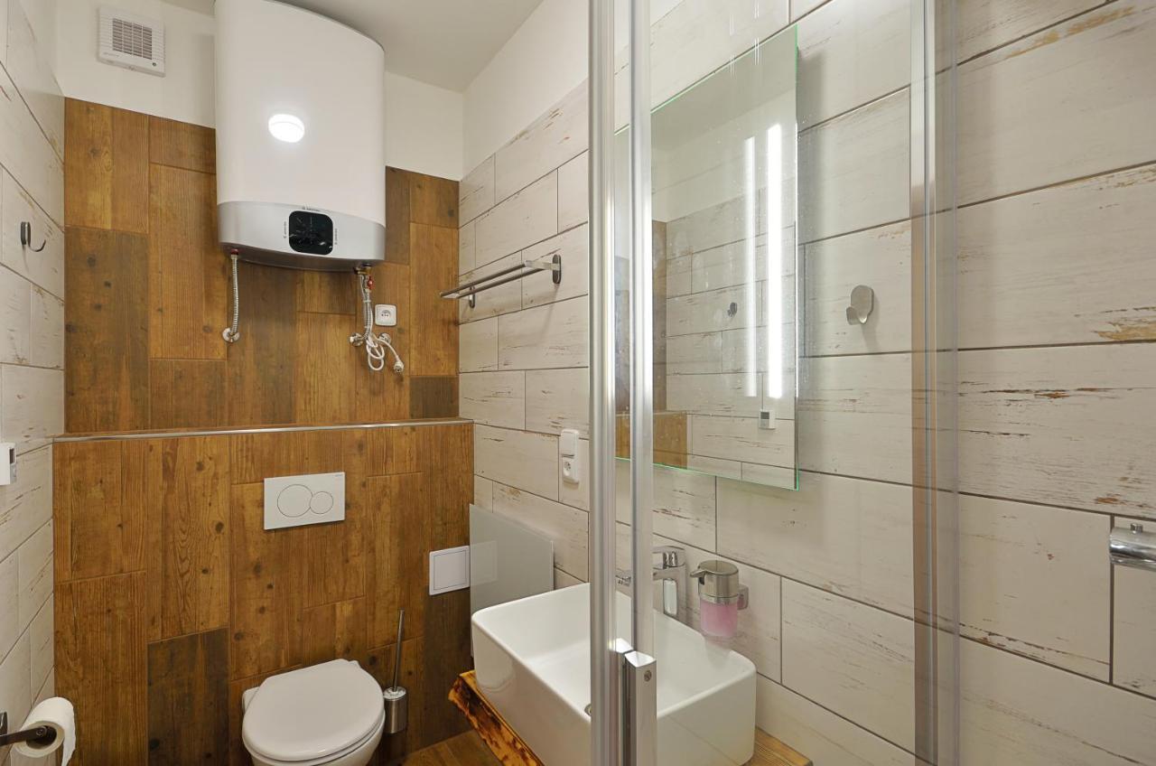 Penzion Kuzelna Hotel Trutnov Ngoại thất bức ảnh